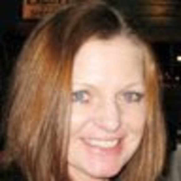 Meet your Posher, Janet - Picture 1 of 1